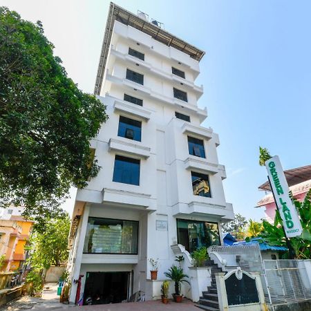 Oyo 11309 Hotel Green Land Residency Коччи Экстерьер фото