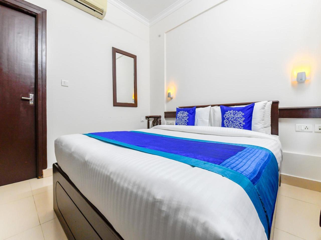 Oyo 11309 Hotel Green Land Residency Коччи Экстерьер фото