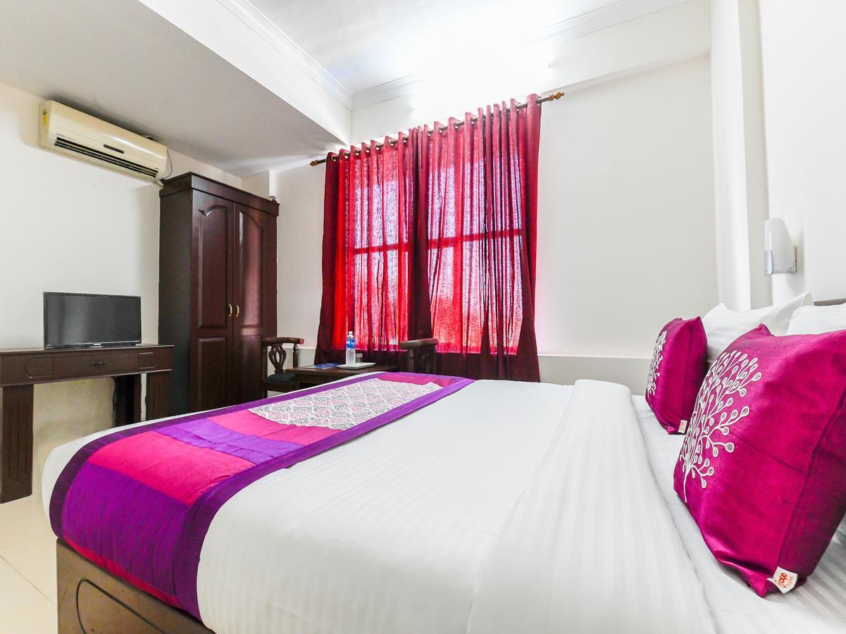Oyo 11309 Hotel Green Land Residency Коччи Экстерьер фото